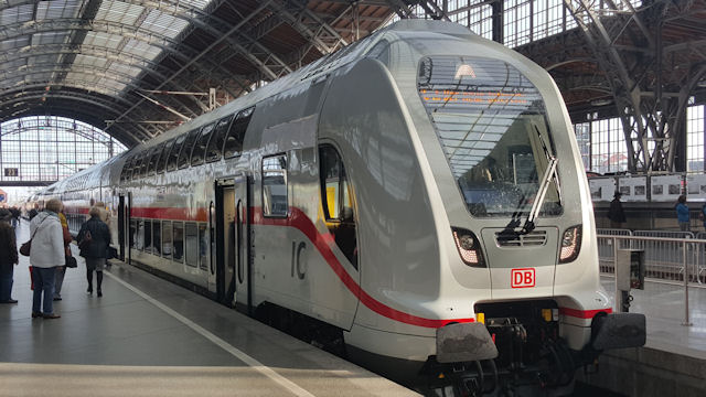 Ab Dezember rollen die ersten Intercity der 2 Generation im Fernverkehr der Deutschen Bahn