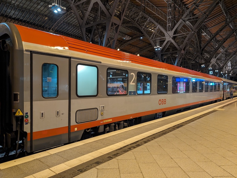 Sitzwagen Bmz 73 der Österreichischen Bundesbahn